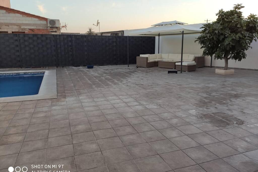 Apartamentos Nayda Gran Casa Con Piscina Merida Exterior photo